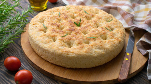 Focaccia alta di patate