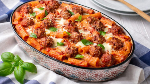 Rigatoni al forno con polpettine di carne