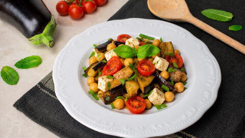 Insalata di ceci e melanzane